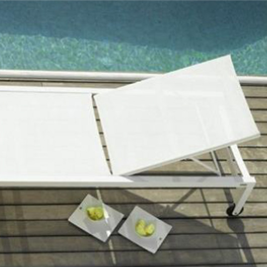 Peiken Lounger